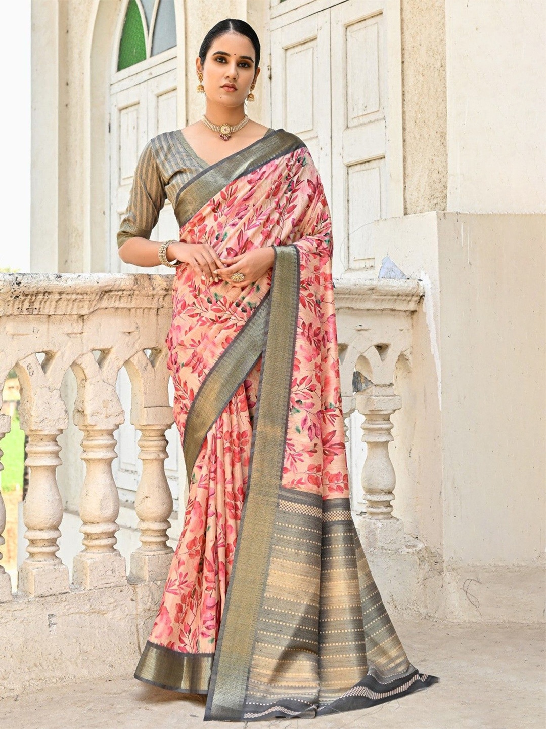

MySilkLove Floral Zari Silk Blend Tussar Saree, Peach
