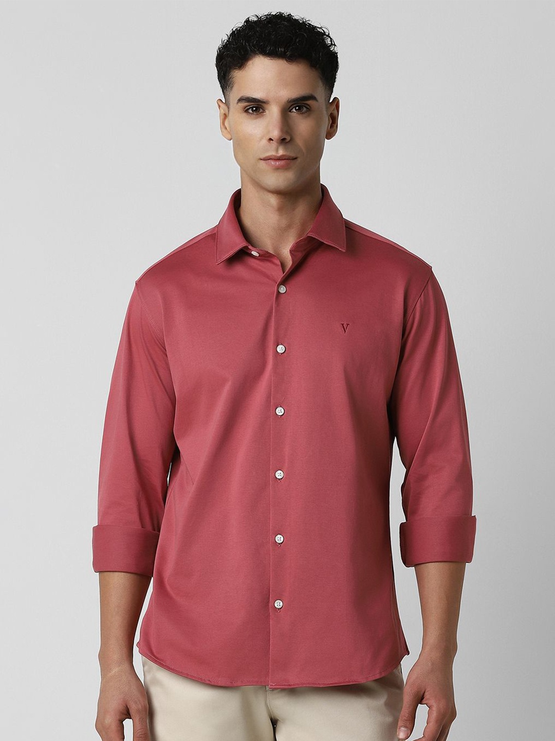 

Van Heusen Sport Men Spread Collar Solid Cotton Slim Fit Casual Shirt, Pink