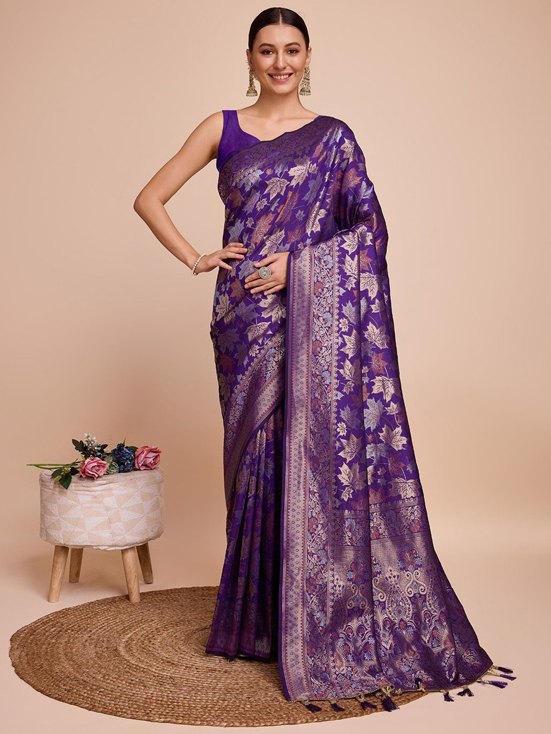 

SHOBHA SAREES Embellished Zari Pure Silk Banarasi Saree, Violet