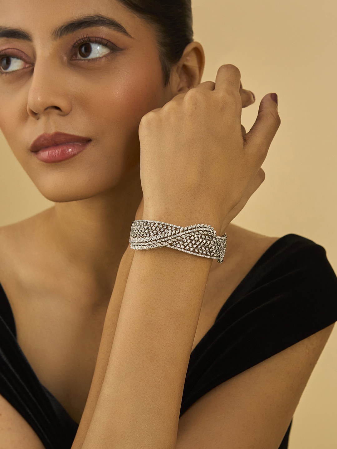 

Kushal's Fashion Jewellery Rhodium-Plated Cubic Zirconia Kada Bracelet, Silver