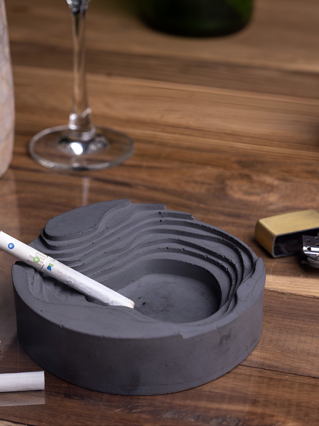 

Greyt Grey Textured Cavash Ash Trays