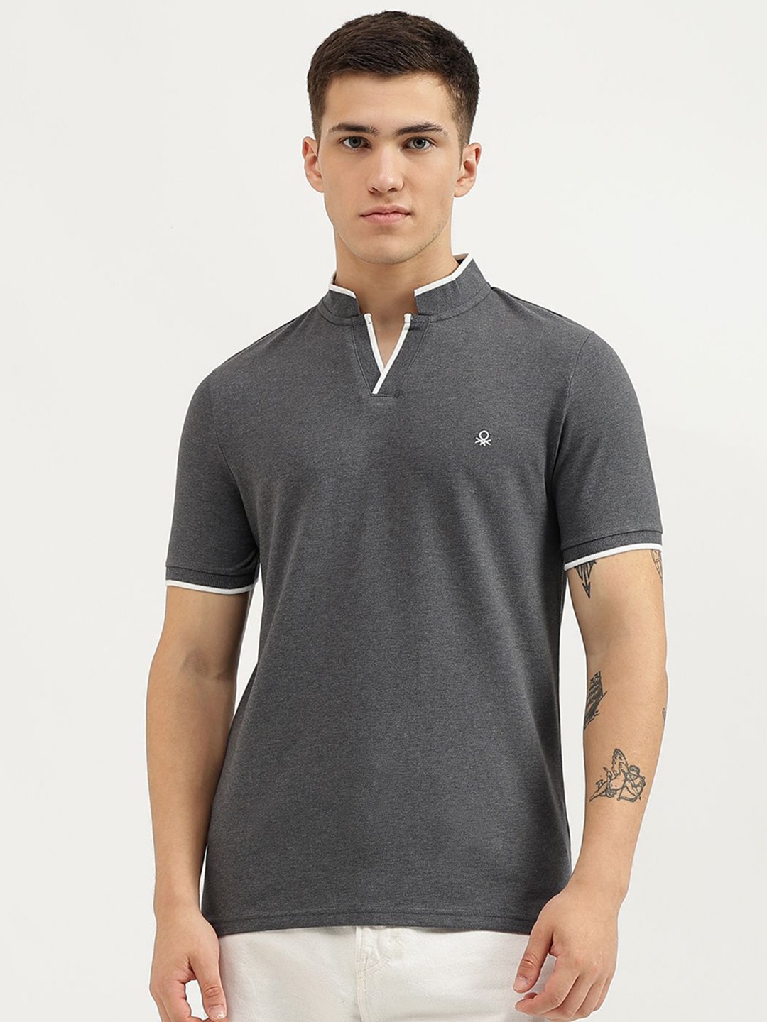 

United Colors of Benetton Men Solid Polo Collar Cotton T-Shirt, Grey
