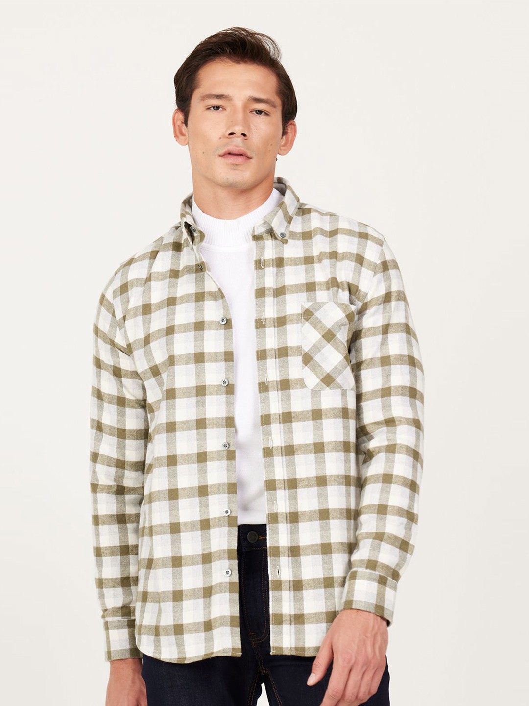 

AVVA Men Button-Down Collar Gingham Checked Casual Shirt, Khaki