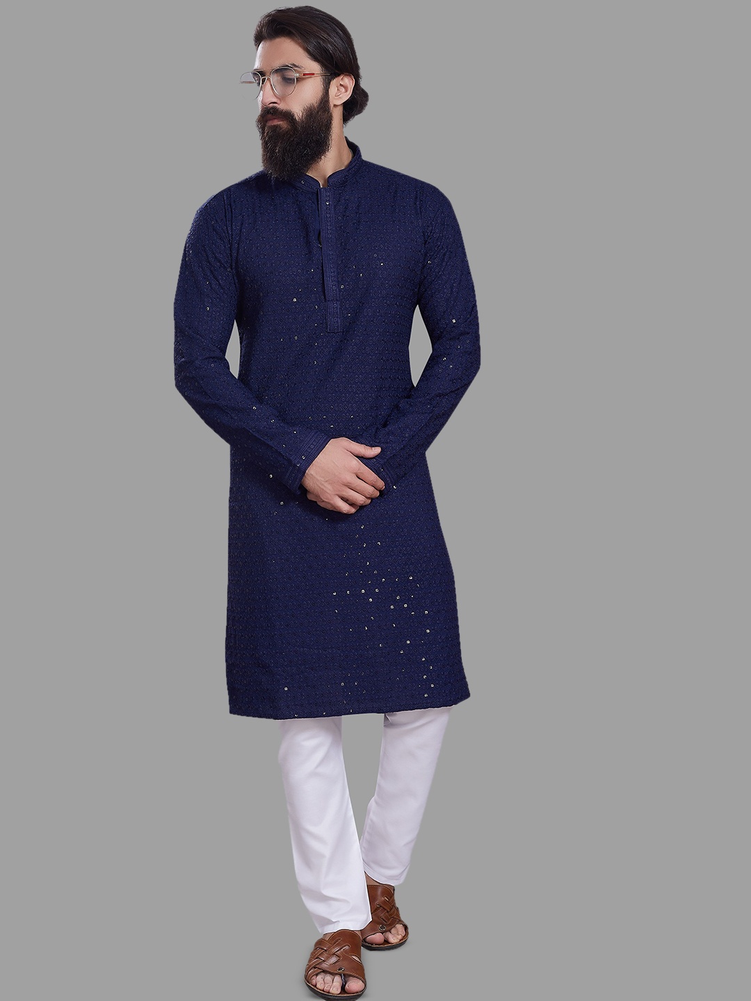 

DIVISIVE Floral Embroidered Mandarin Collar Sequinned Straight Kurta, Blue