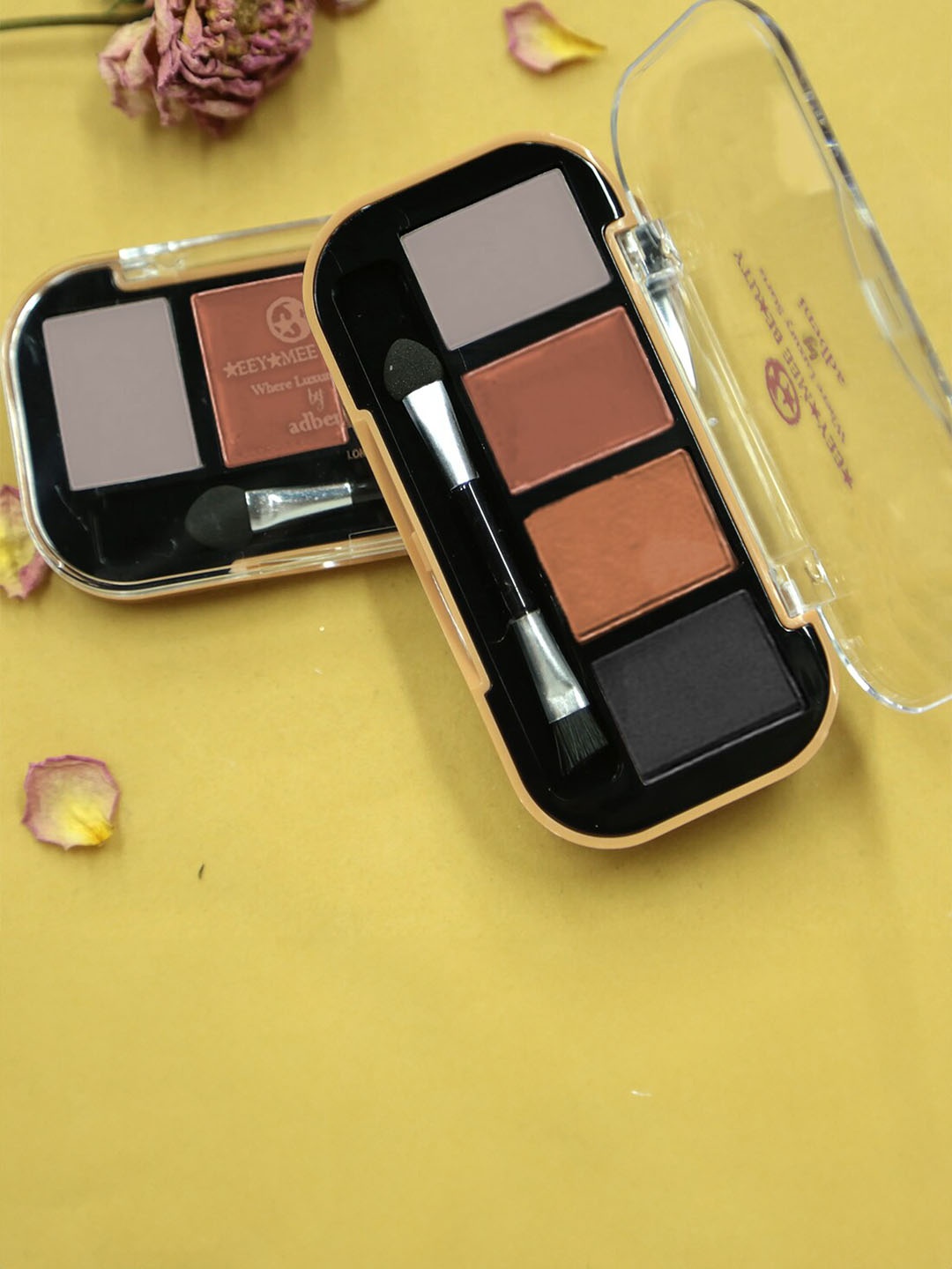 

Adbeni 4-In-1 Long Lasting & Waterproof Eyebrow Palette - Shade 01, Brown