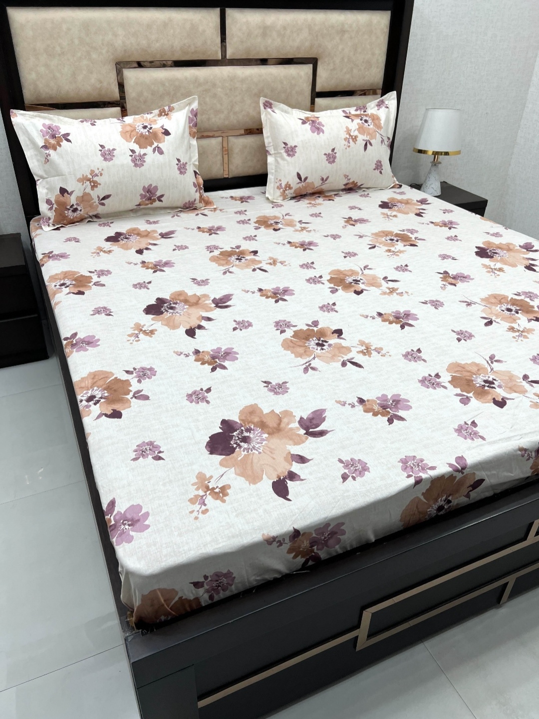 

Pure Decor Sapphire Brown Floral 330 TC Cotton Fitted King Bedsheet With 2 Pillow Covers