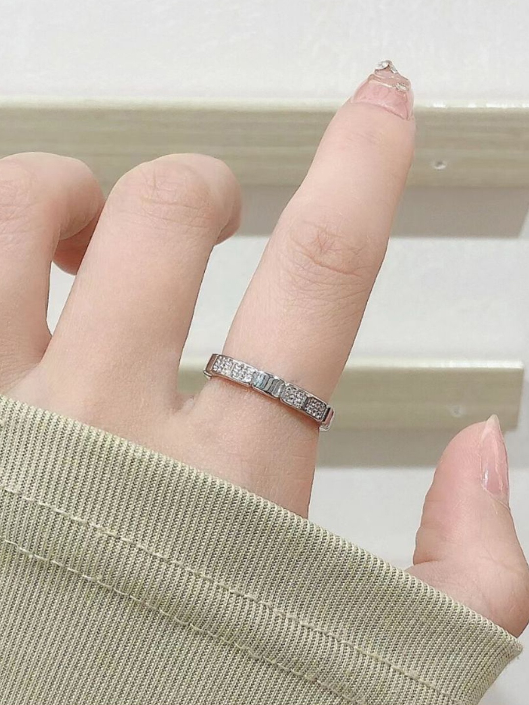 

SALTY Kia Silver-Plated Stone Studded Finger Ring