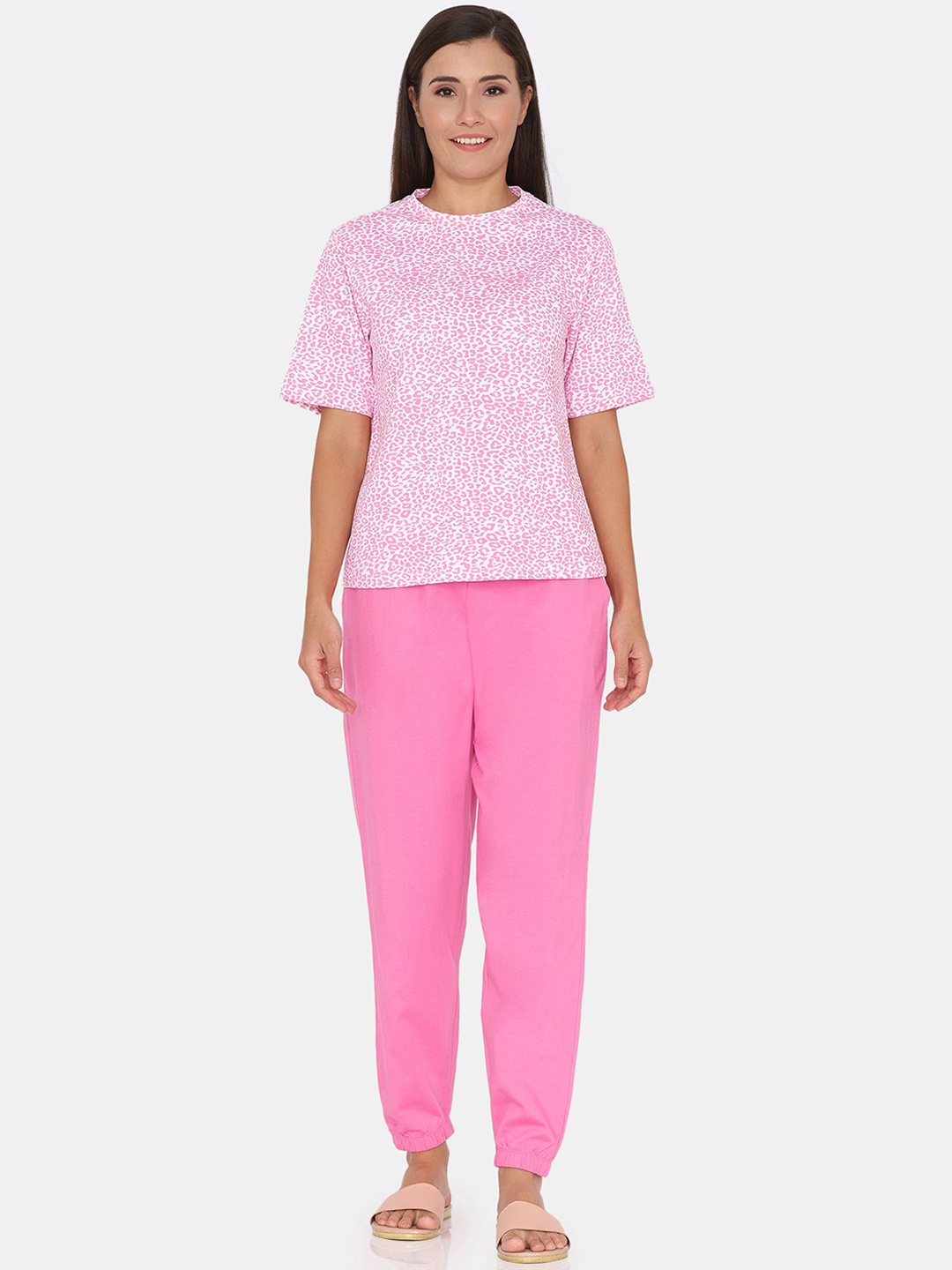 

Zivame Women Printed Night suit, Pink