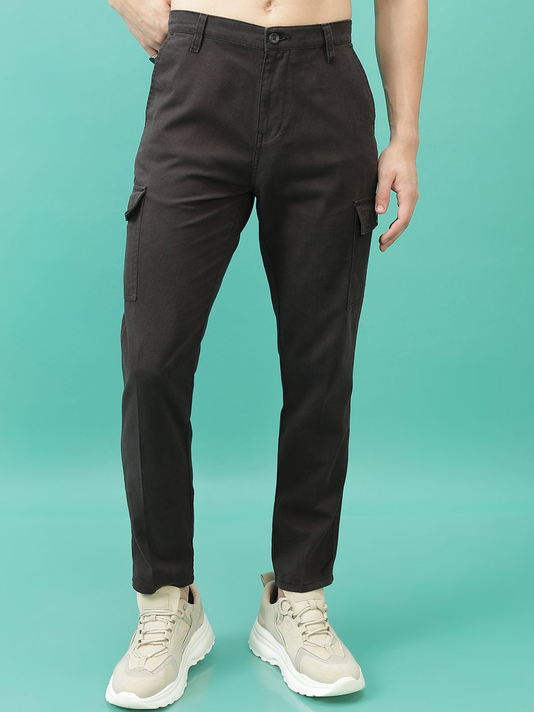 

HIGHLANDER Men Mid-Rise Cargos Trousers, Black