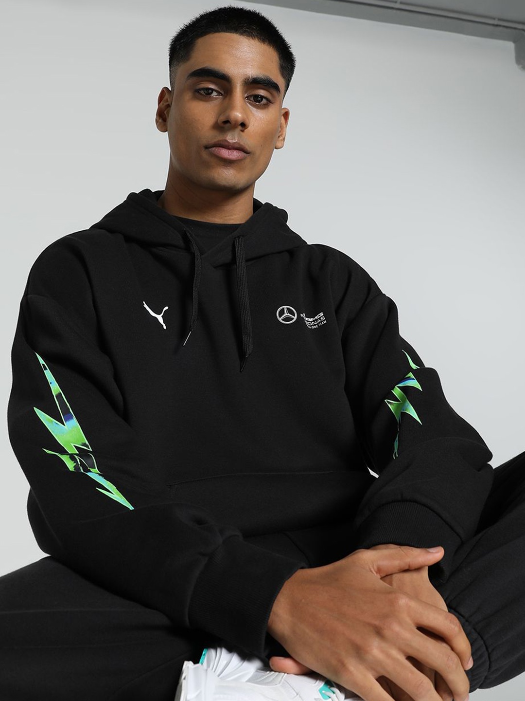 

PUMA Motorsport Men Graphic Printed Hooded Sweatshirt, Black