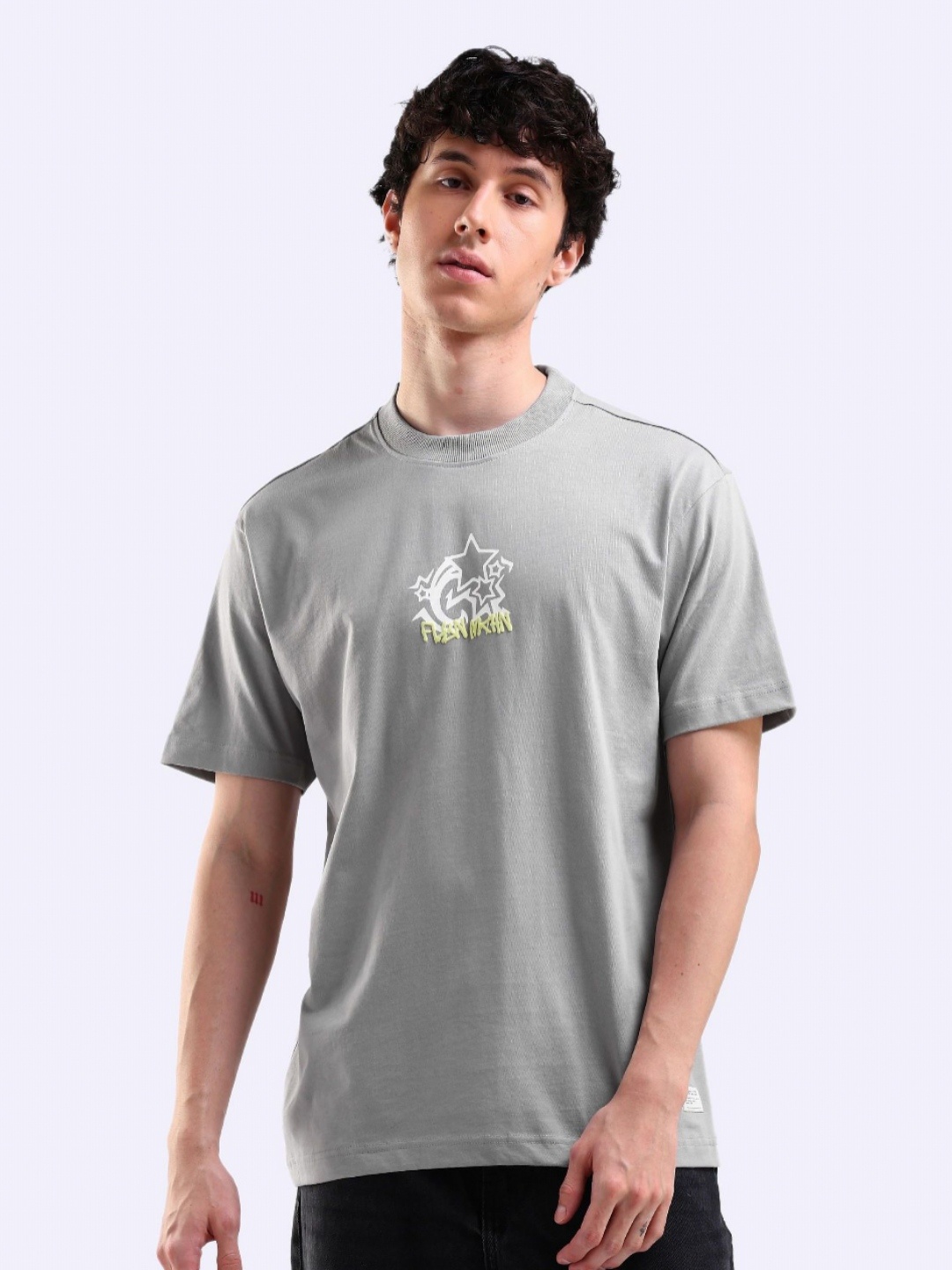 

Flying Machine Men Printed Pockets T-shirt, Grey