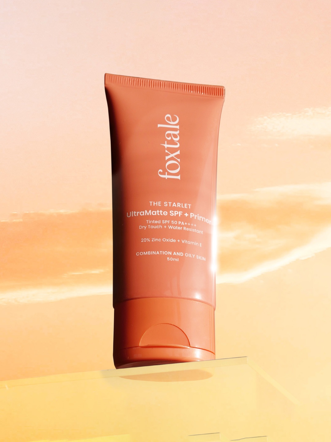 

FoxTale The Starlet UltraMatte SPF & Primer with Vitamin E 50 ml - Deep 1, Beige