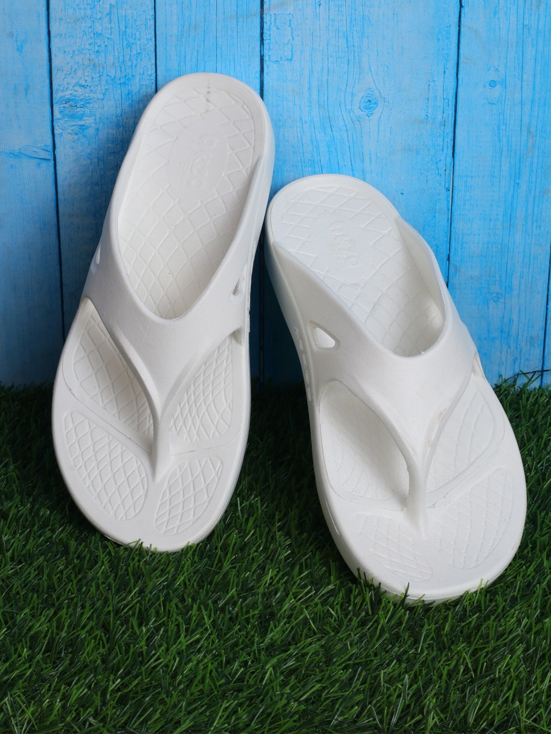 

ABROS Men Thong Flip-Flops, Off white