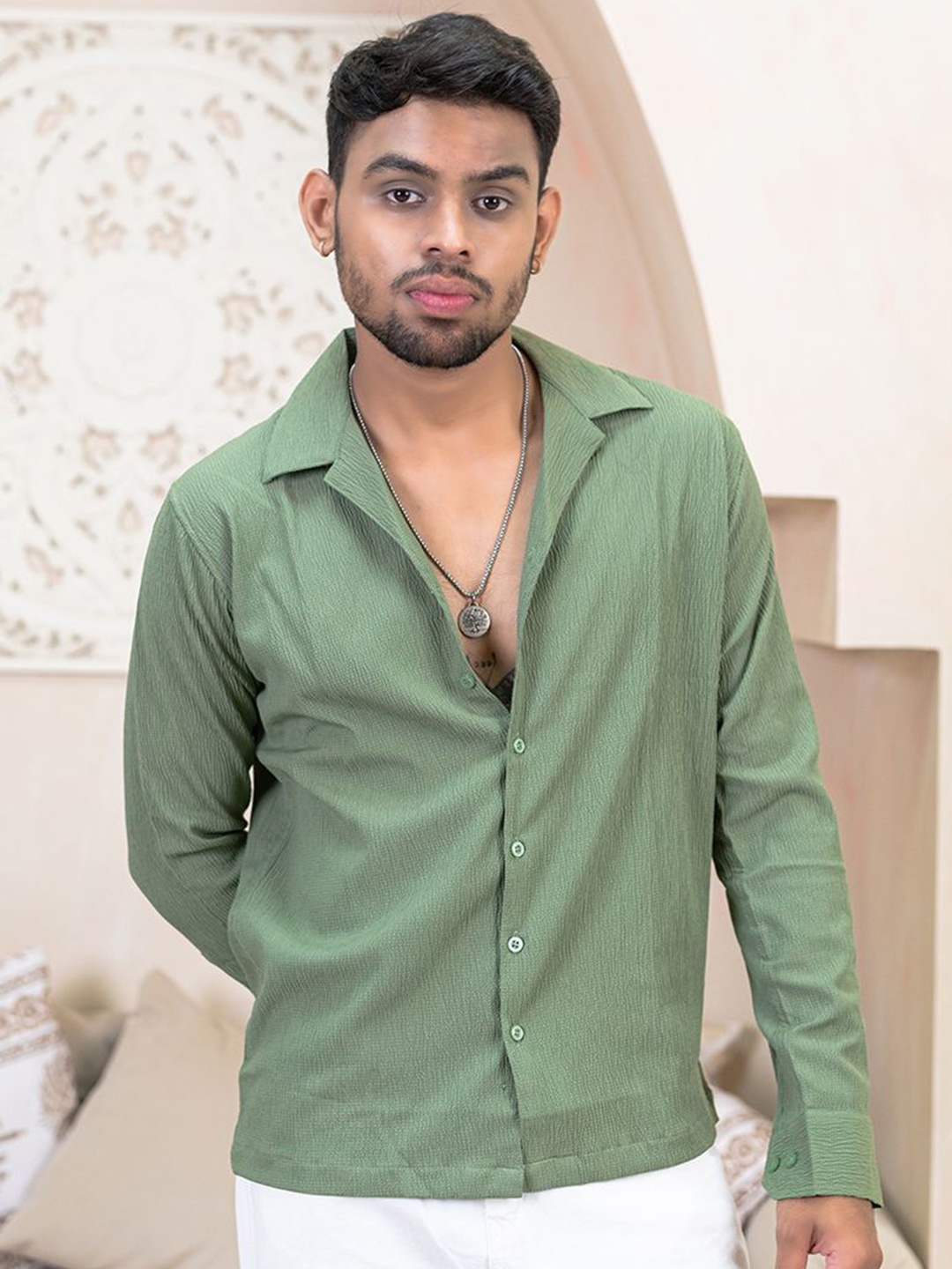 

Tistabene Men Original Cuban Collar Self Design Casual Shirt, Green