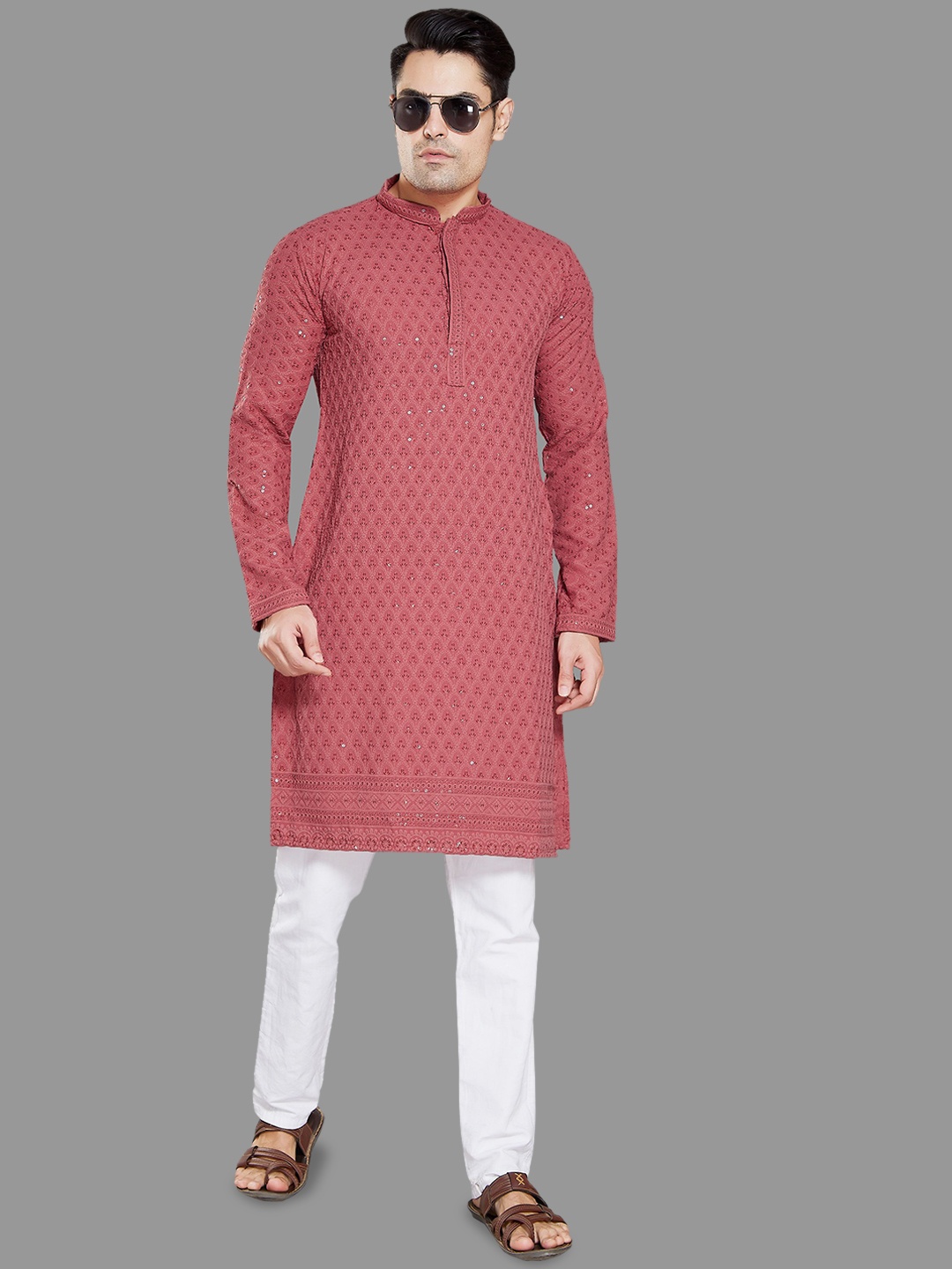 

DIVISIVE Floral Embroidered Mandarin Collar Sequinned Straight Kurta, Peach