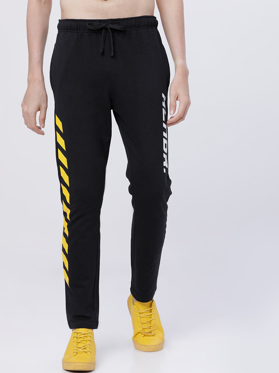 

HIGHLANDER Men Printed Slim-Fit Track Pant, Black