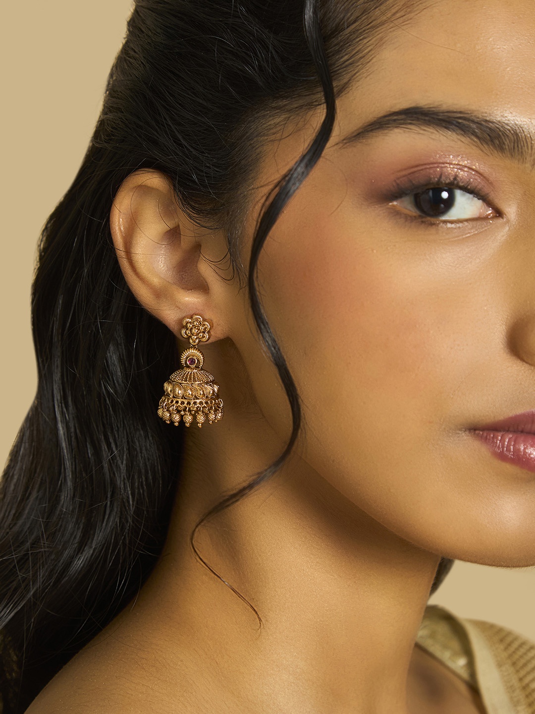 

Kushal's Fashion Jewellery Gold-Plated Stone-Studded Dome Shaped Jhumkas