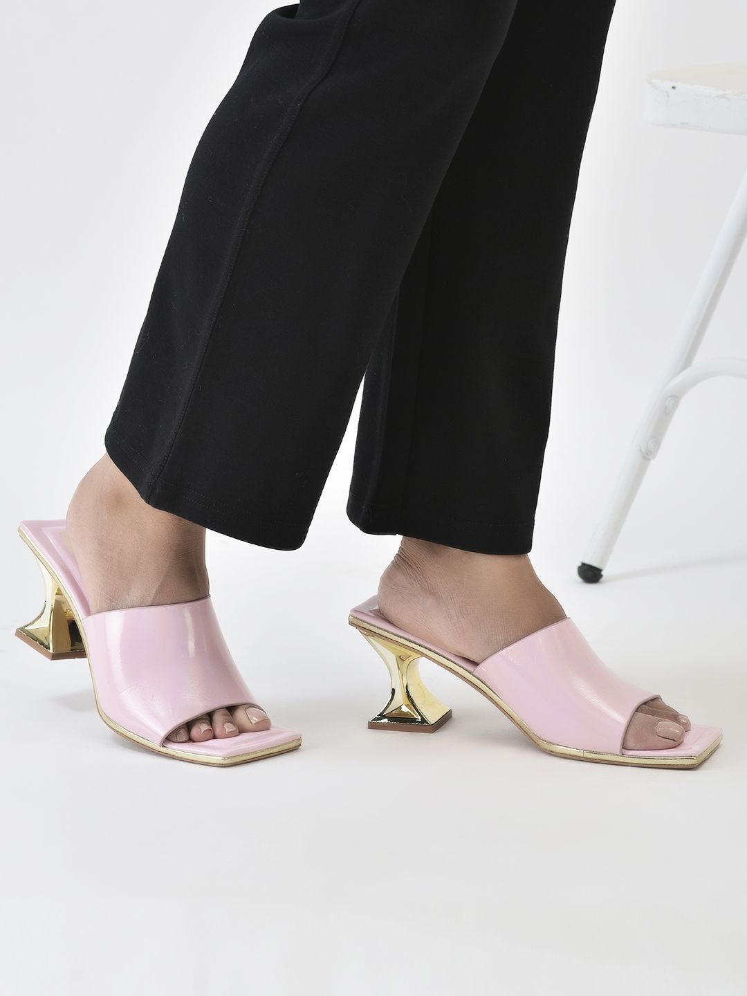 

Maysun Block Heeled Sandals, Pink
