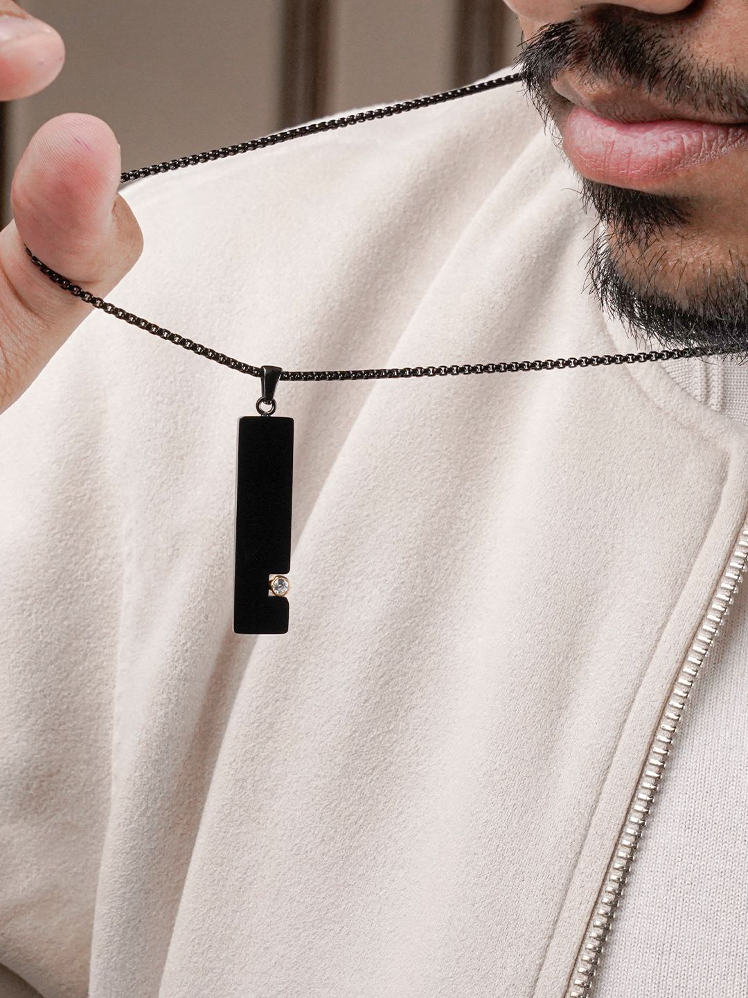 

SWASHAA Stainless Steel Pendant with Chain, Black