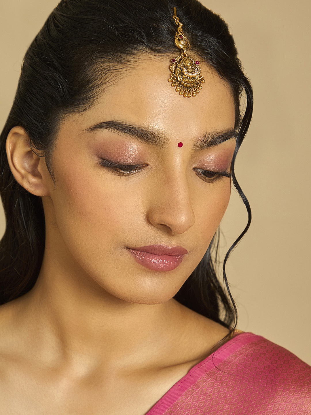 

Kushal's Fashion Jewellery 92.5 Pure Silver Gold-Plated Stones Studded Temple Maang Tikka
