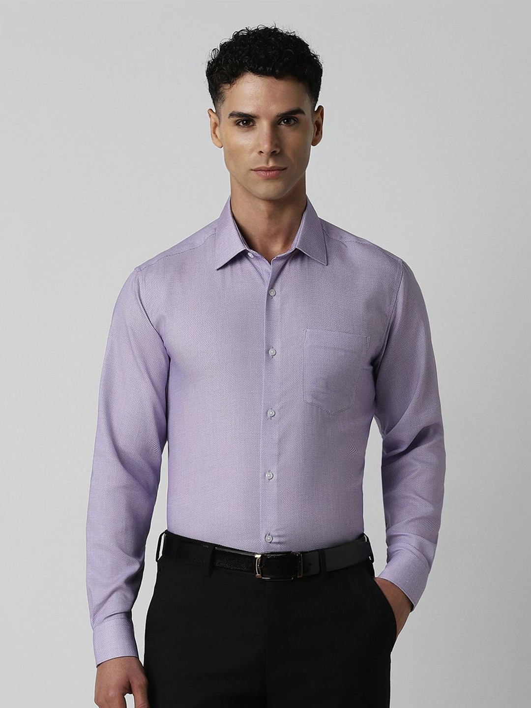 

Van Heusen Men Spread Collar Textured Printed Cotton Casual Shirt, Lavender
