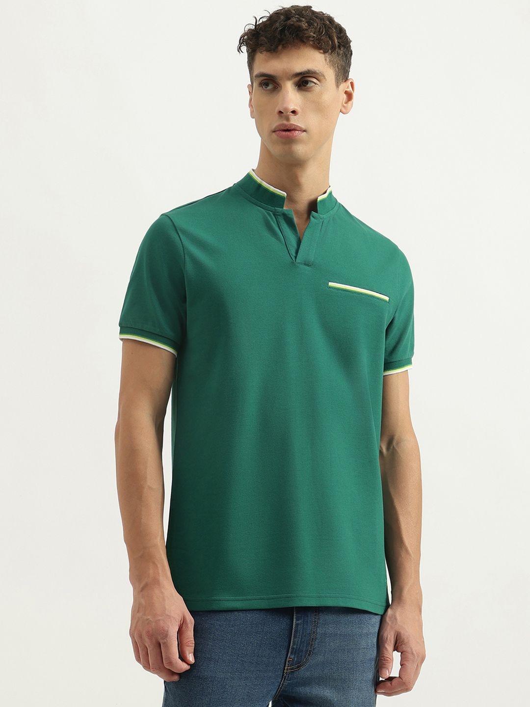 

United Colors of Benetton Men Solid Polo Collar Cotton T-Shirt, Green