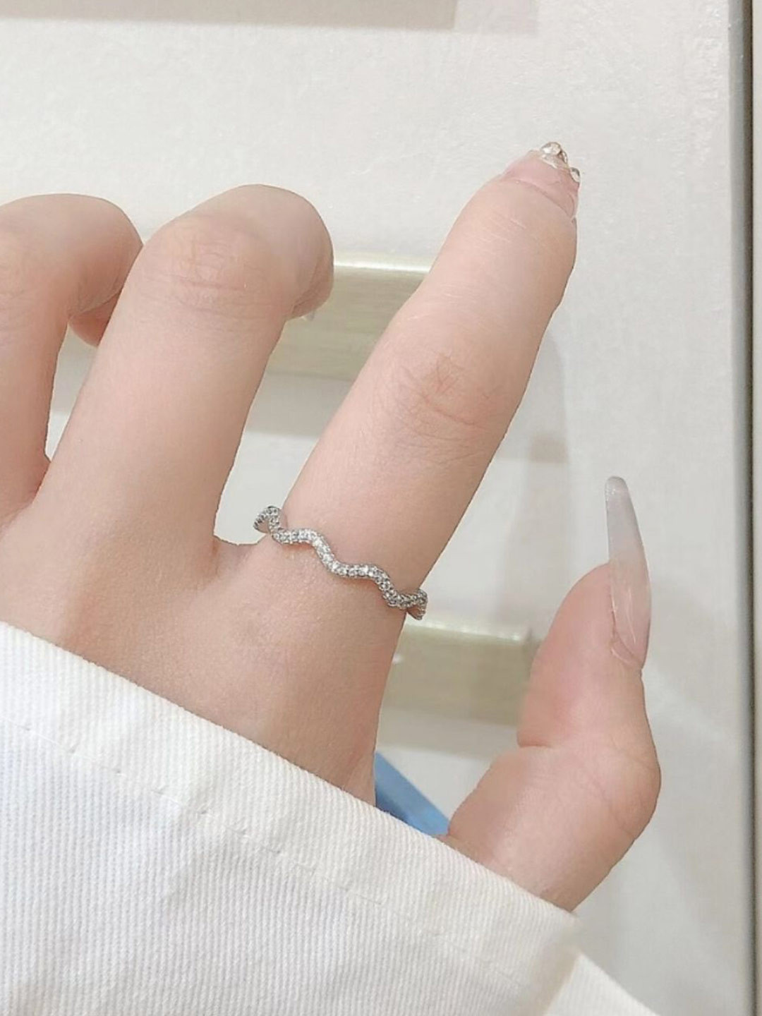 

SALTY Silver Plated Crystal Studded Finger Ring