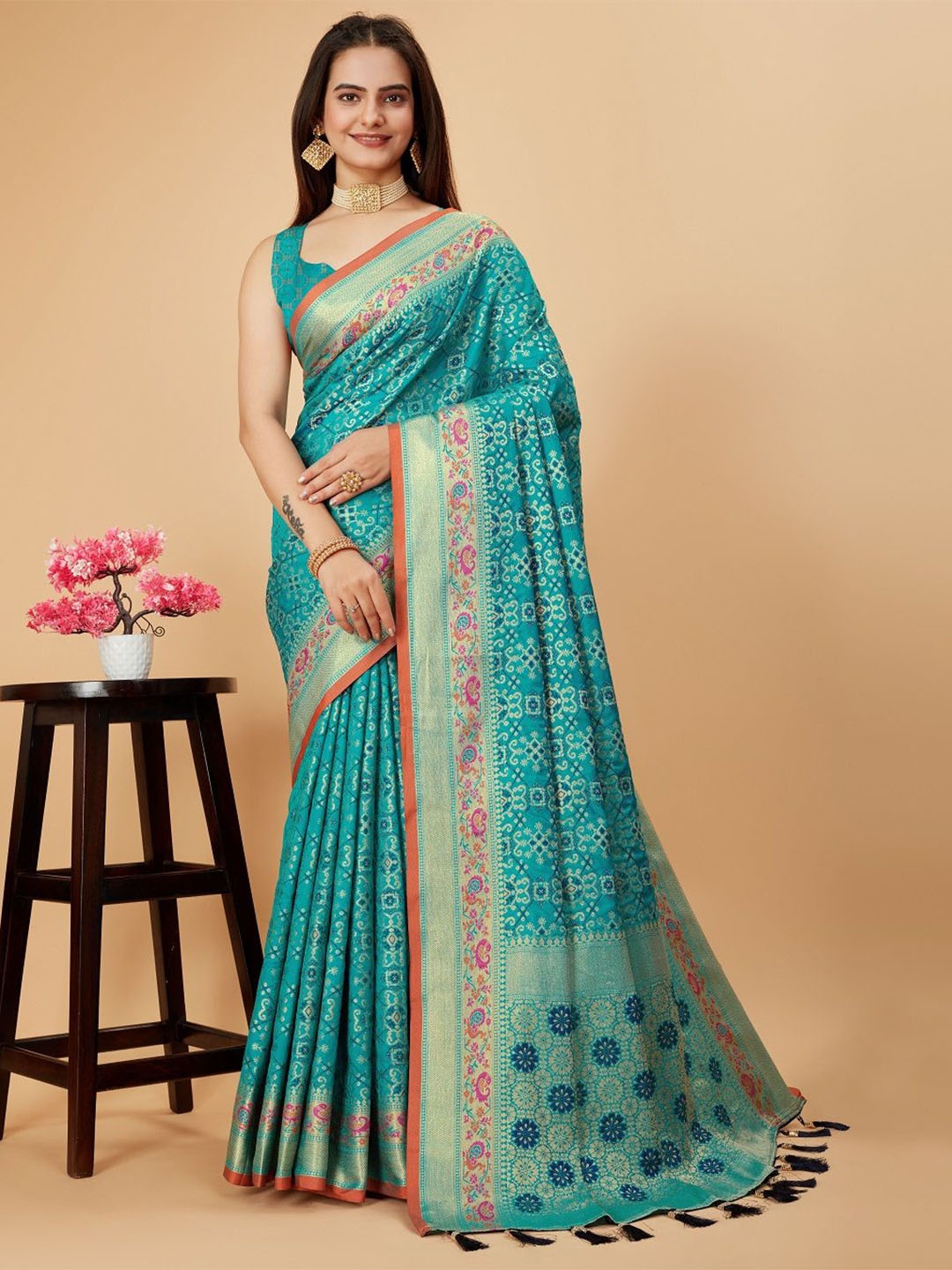 

SHOBHA SAREES Ethnic Motifs Zari Pure Silk Patola Saree, Turquoise blue