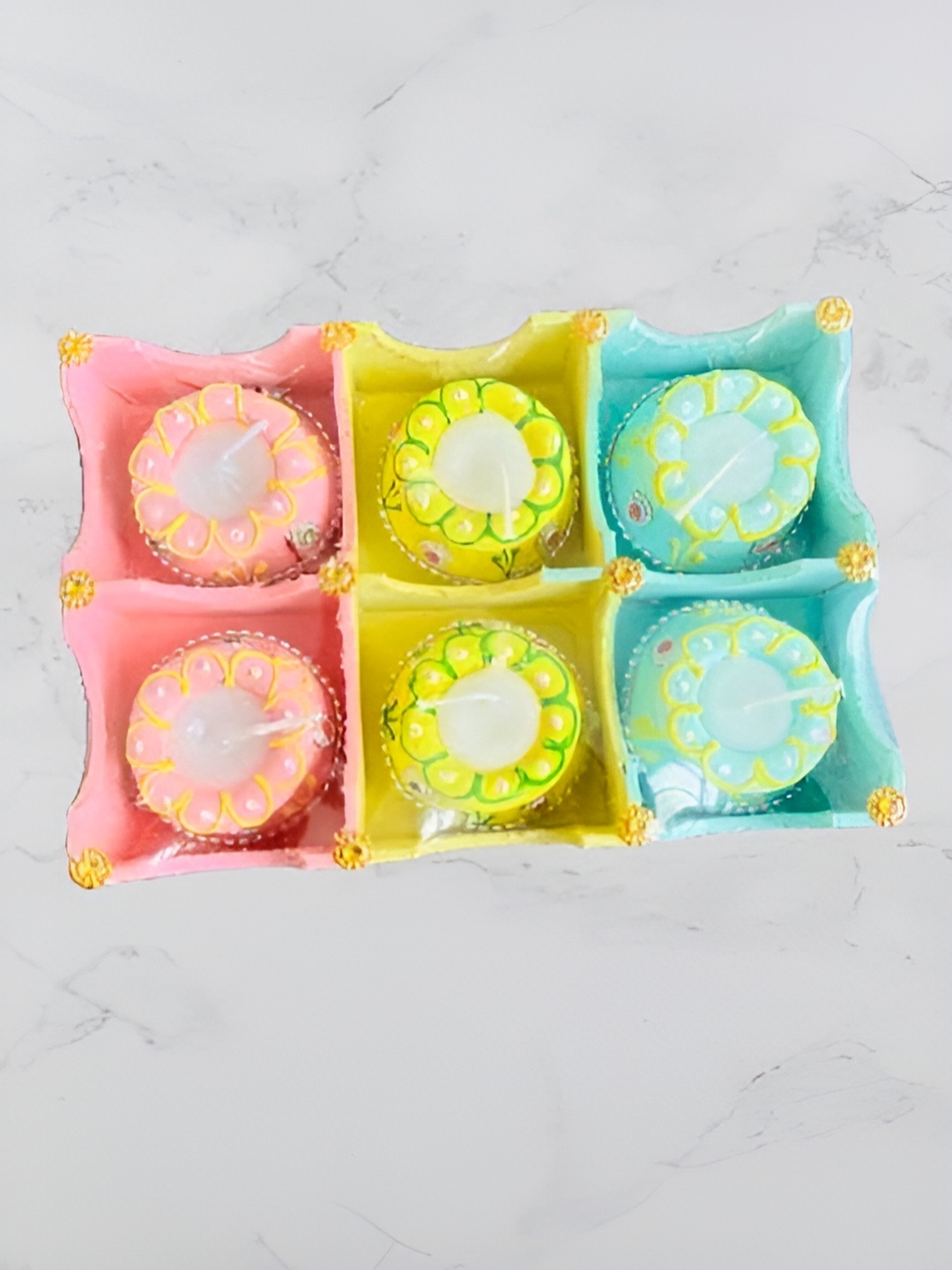 

Parkash Candles Green & Pink 6 Candle