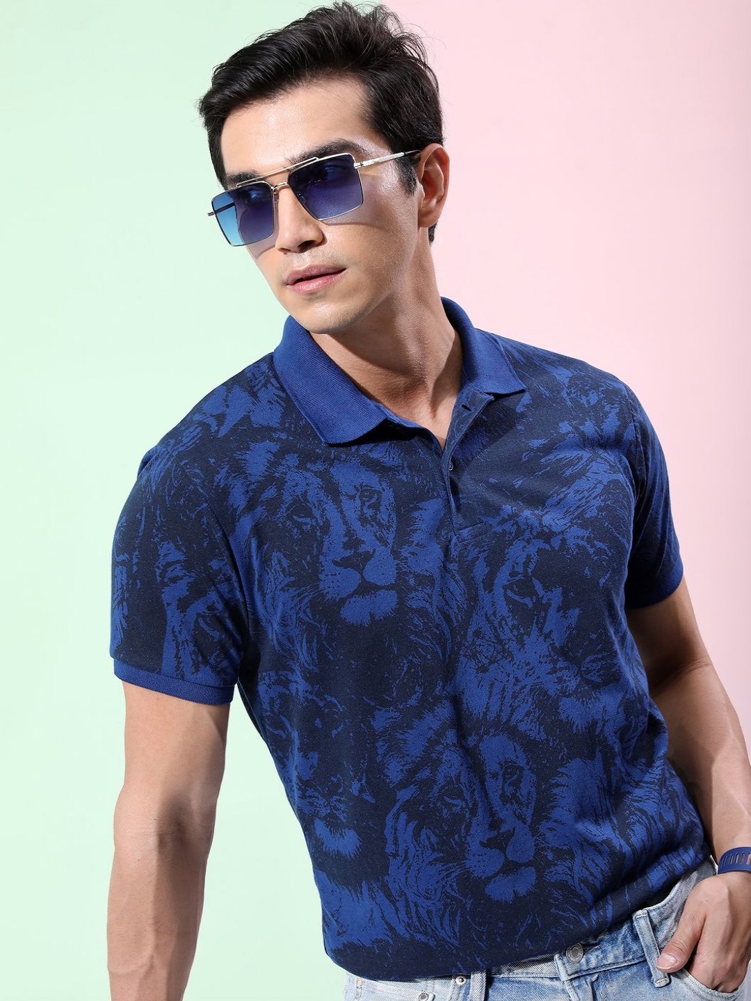

HIGHLANDER Men Printed Mandarin Collar Pockets T-shirt, Navy blue