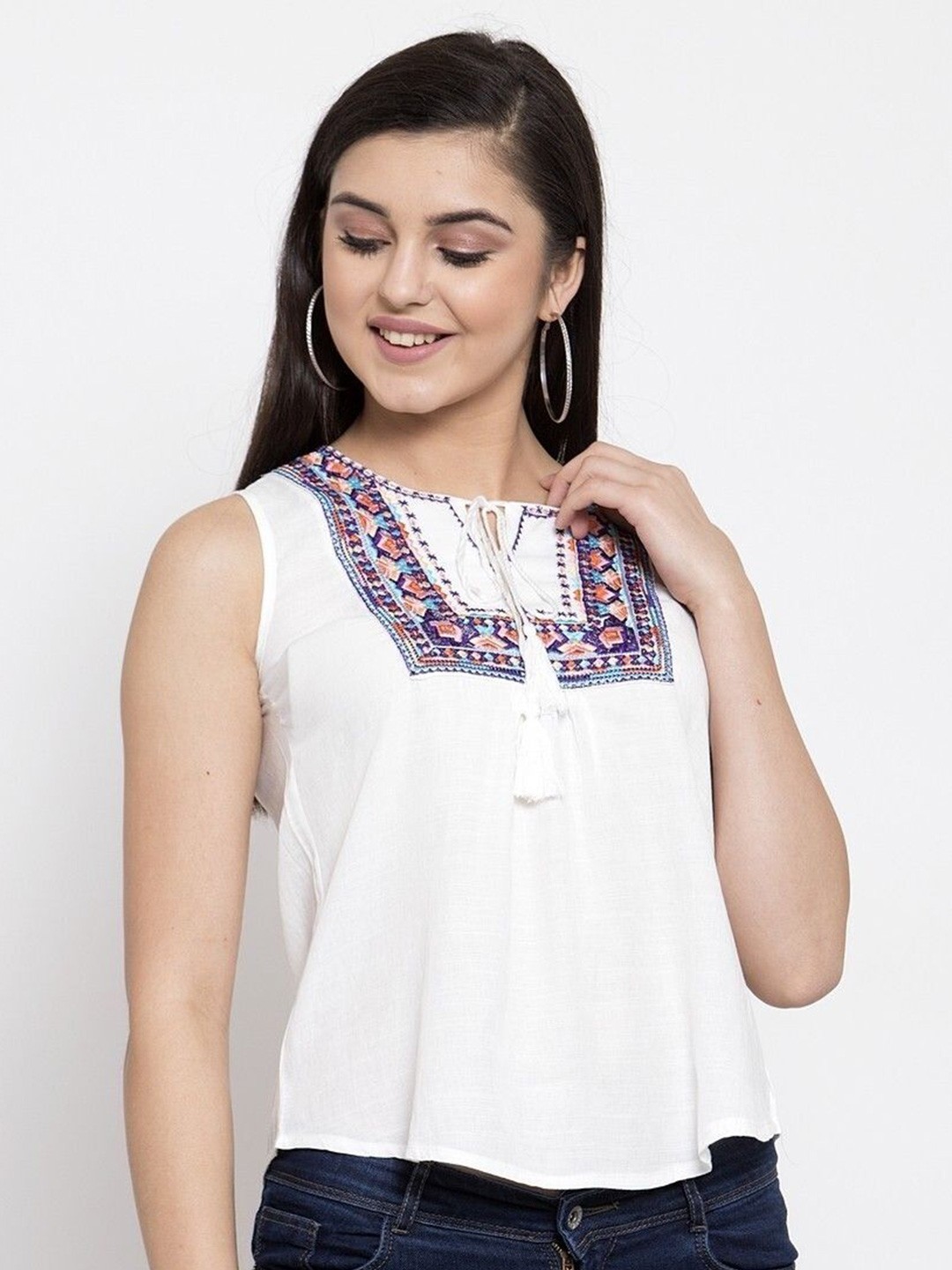 

Global Republic Women Self Design Embroidered Round Neck Top, White