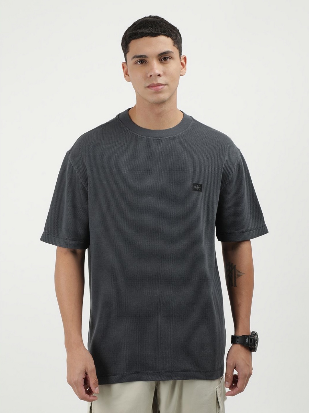 

Calvin Klein Jeans Men Pockets T-shirt, Black