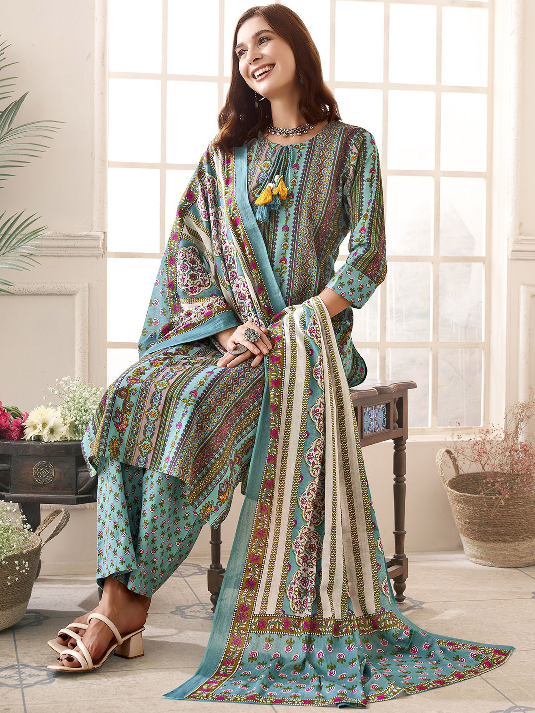 

Anouk Women Ethnic Motifs Printed Regular Pure Cotton Kurta with Trousers & With Dupatta, Blue