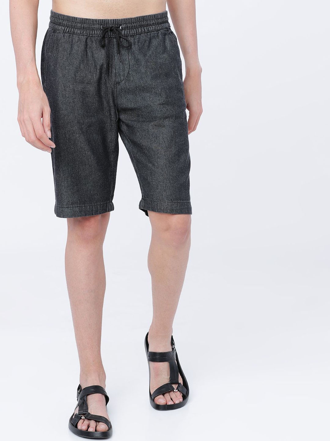 

HIGHLANDER Solid Men Slim Fit Shorts, Black