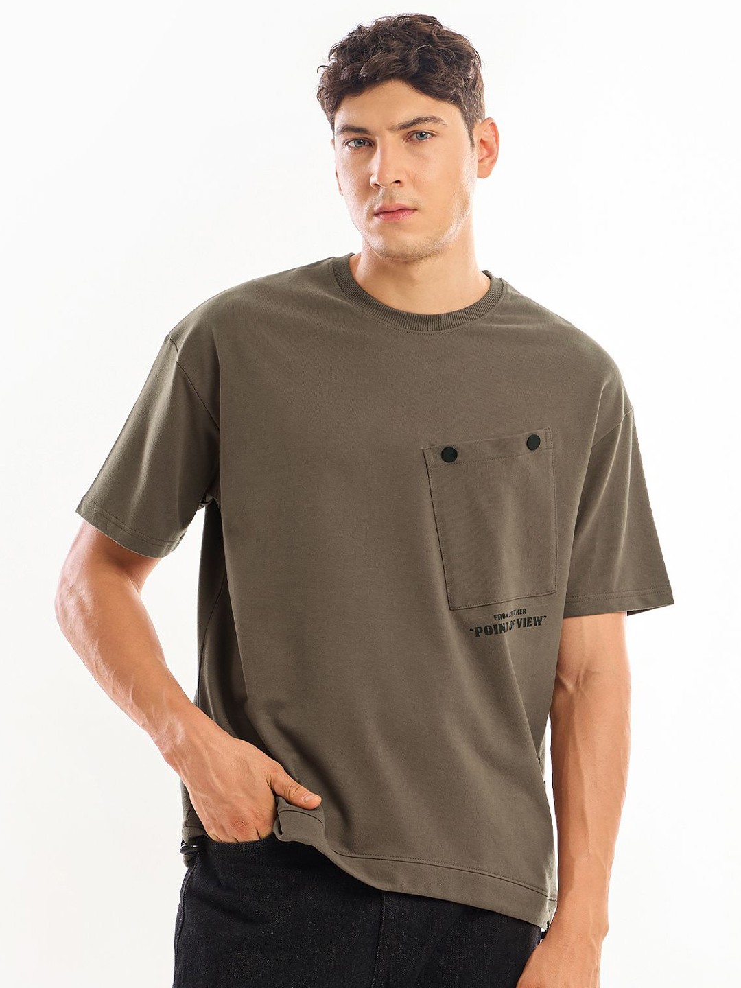 

Beyoung Men Pockets T-shirt, Brown