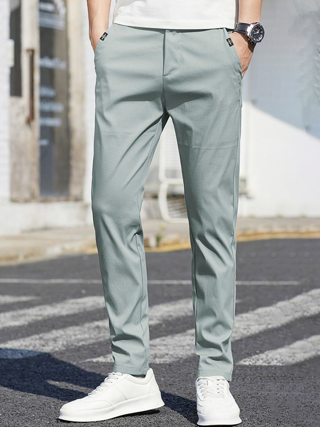 

StyleCast Men Solid Slim Fit Chinos Trousers, Grey
