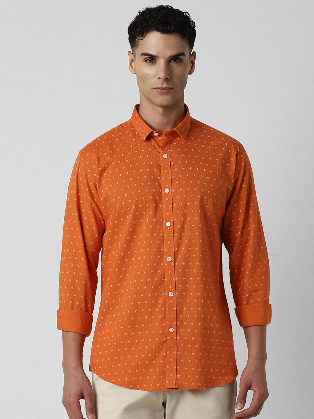

V Dot Men Spread Collar Abstract Printed Cotton Slim Fit Casual Shirt, Orange