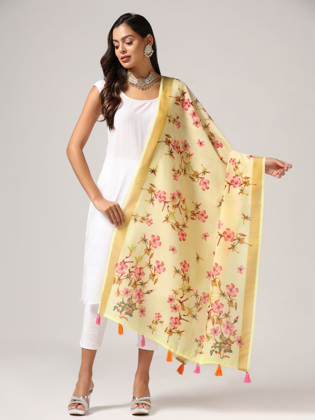 

Kaizen TEXO FAB Floral Digital Printed Dupatta, Yellow
