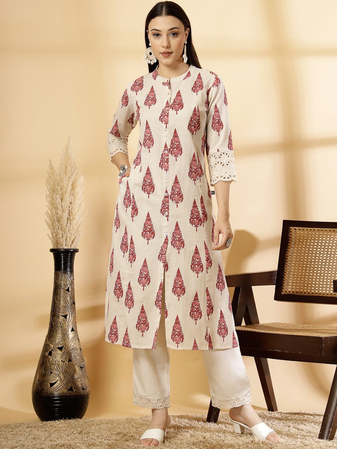 

Pistaa Floral Printed Band Collar Pure Cotton A-Line Kurta, Maroon