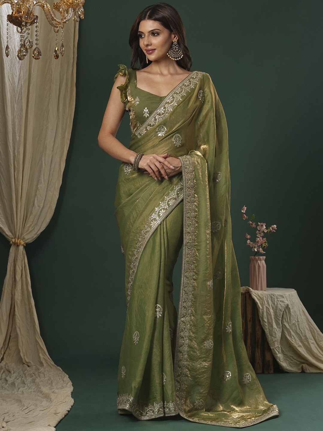 

Saree mall Embellished Gotta Patti Satin Sarees, Green