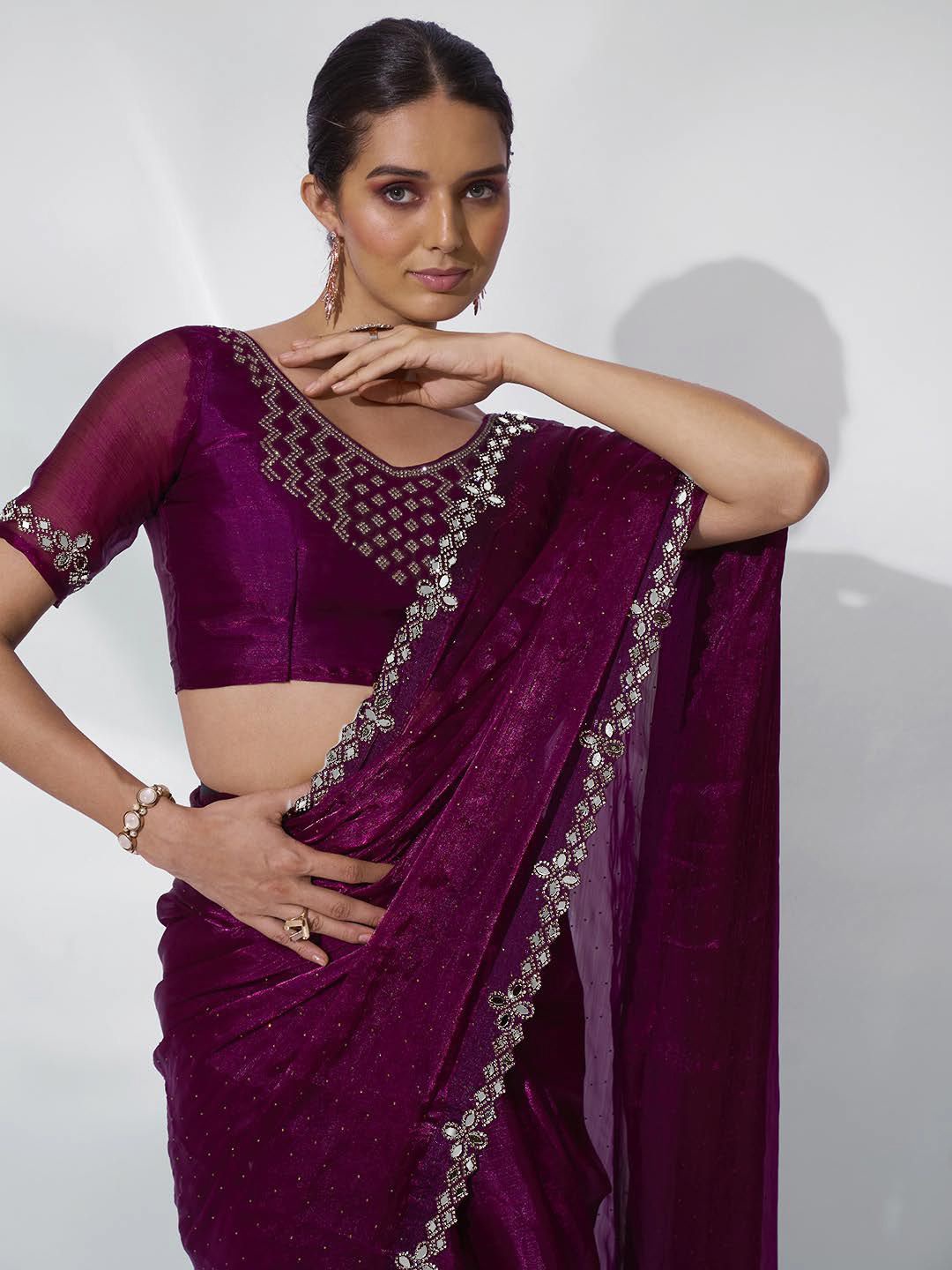 

Kalista Embellished Mirror Work Organza Saree, Burgundy