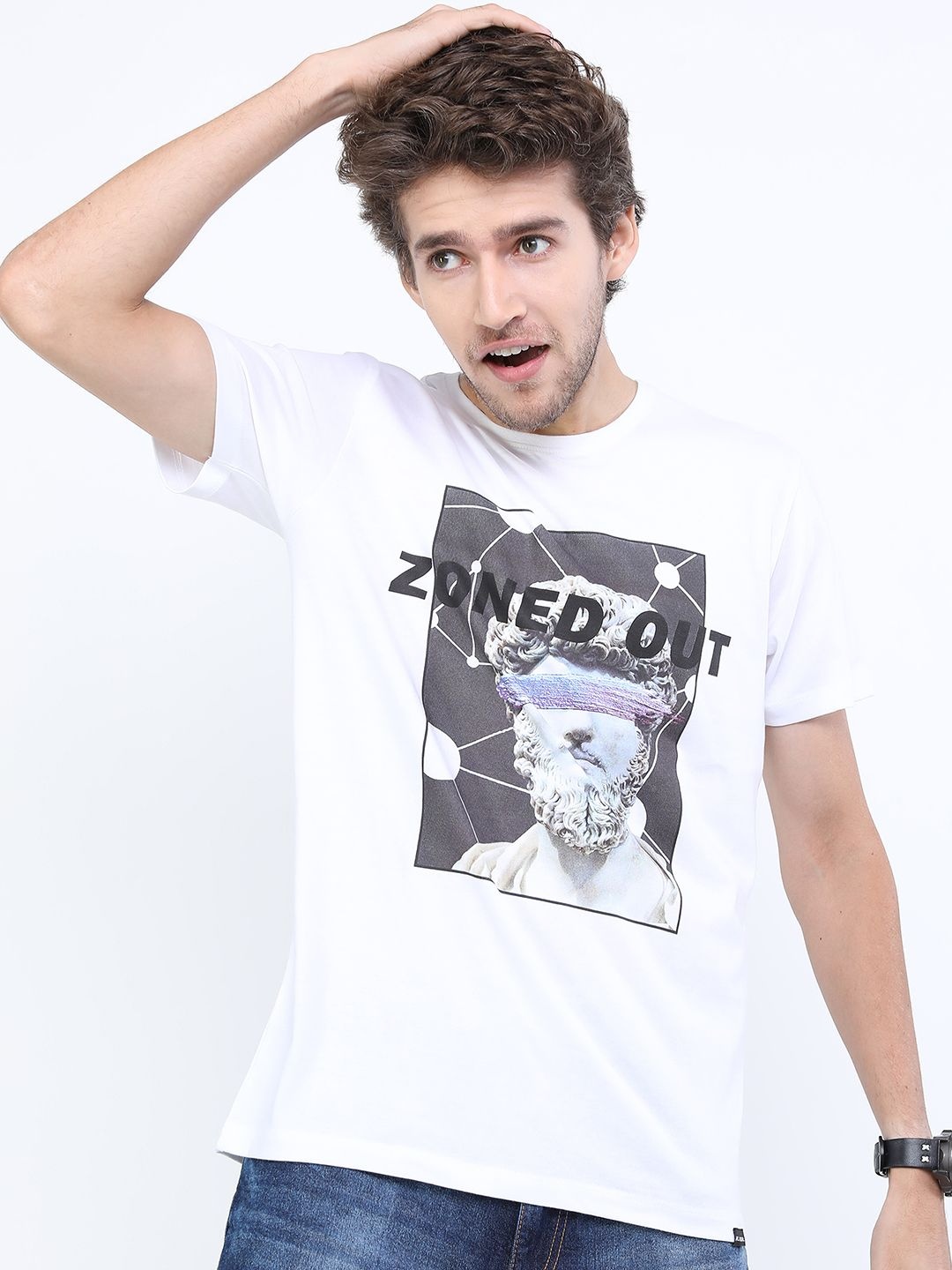 

HIGHLANDER Men Printed Applique Slim Fit T-shirt, White