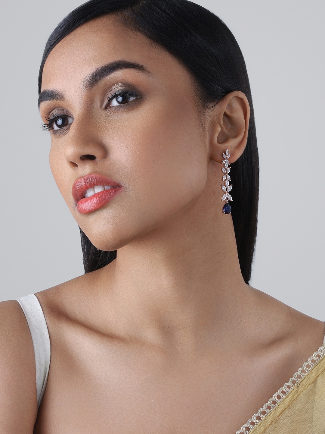 

Kushal's Fashion Jewellery Rose Gold-Plated Contemporary Drop Earrings