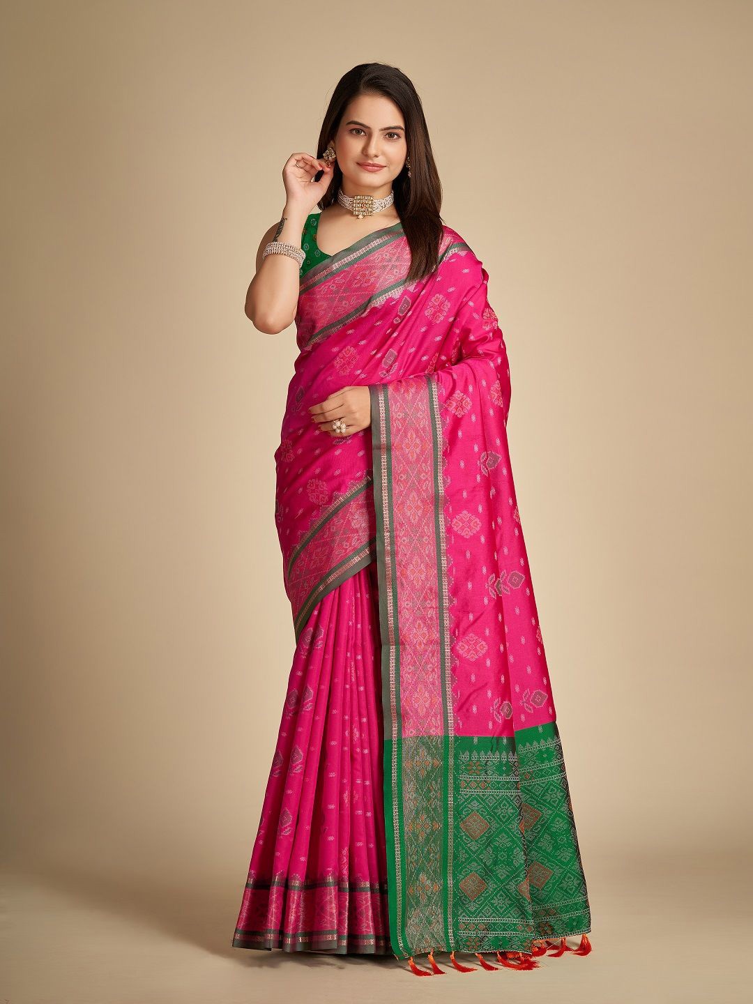 

LEOSAGI Embellished Zari Pure Silk Patola Saree, Pink