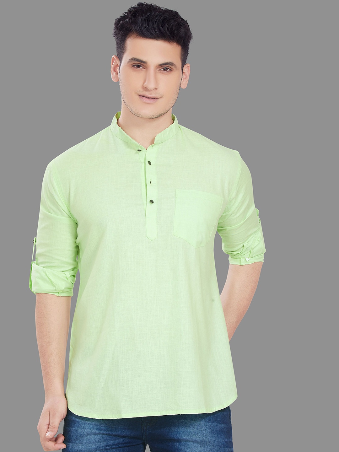 

DIVISIVE Mandarin Collar Roll-Up Sleeves Pure Cotton Straight Short Kurta, Green