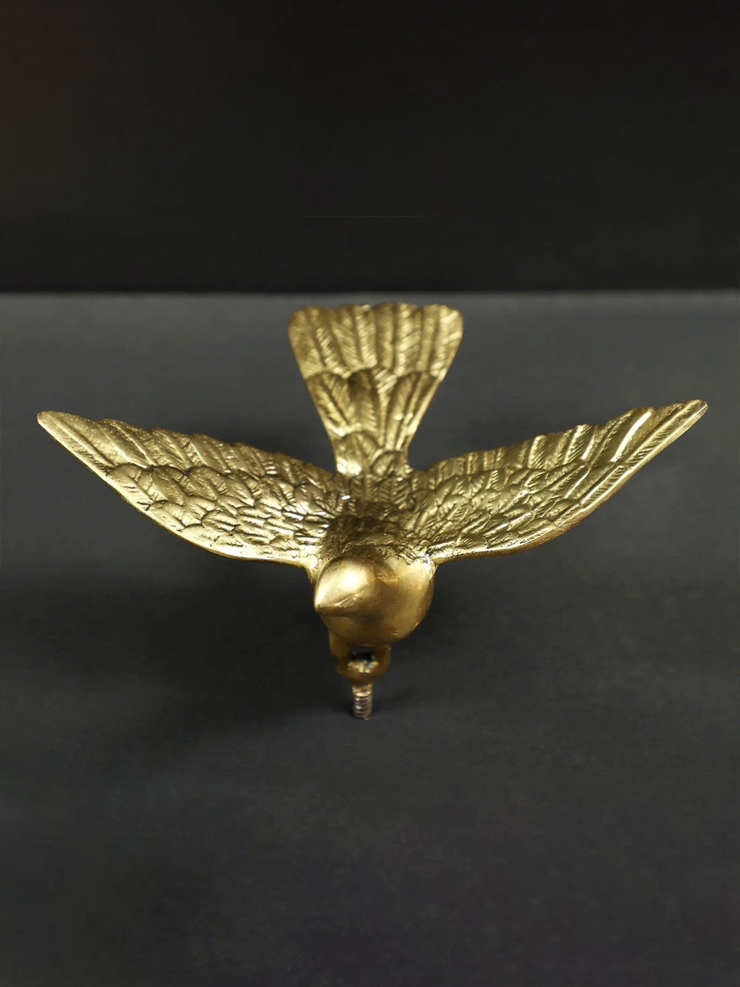 

Exotic India Gold Toned Textured Brass Eagle Figurine Showpiece