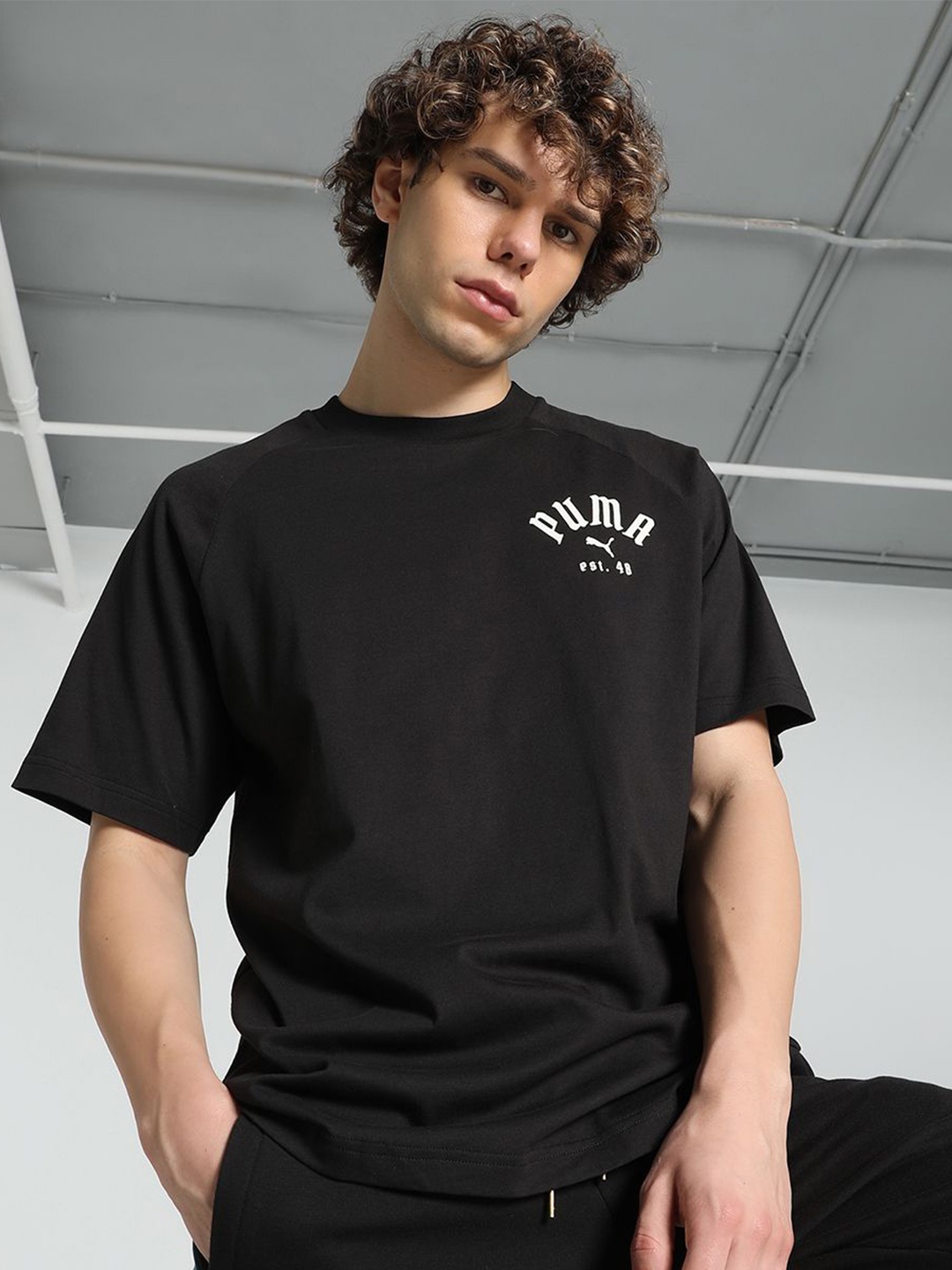

Puma Classics Relaxed Graphic Tee, Black