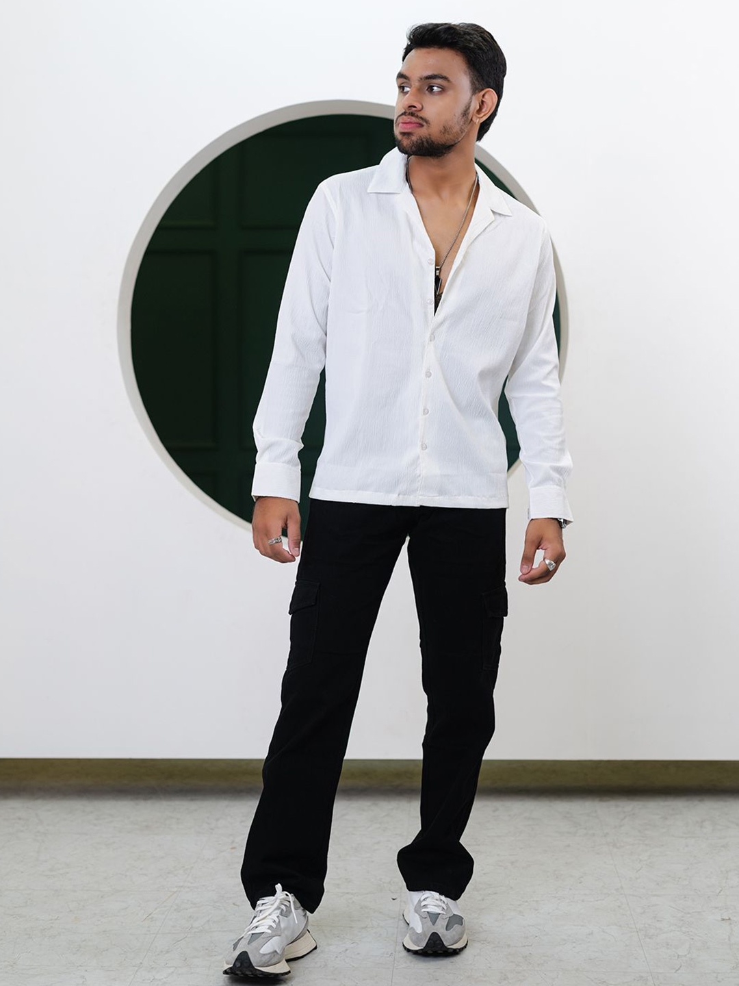 

Tistabene Men Original Cuban Collar Self Design Casual Shirt, White