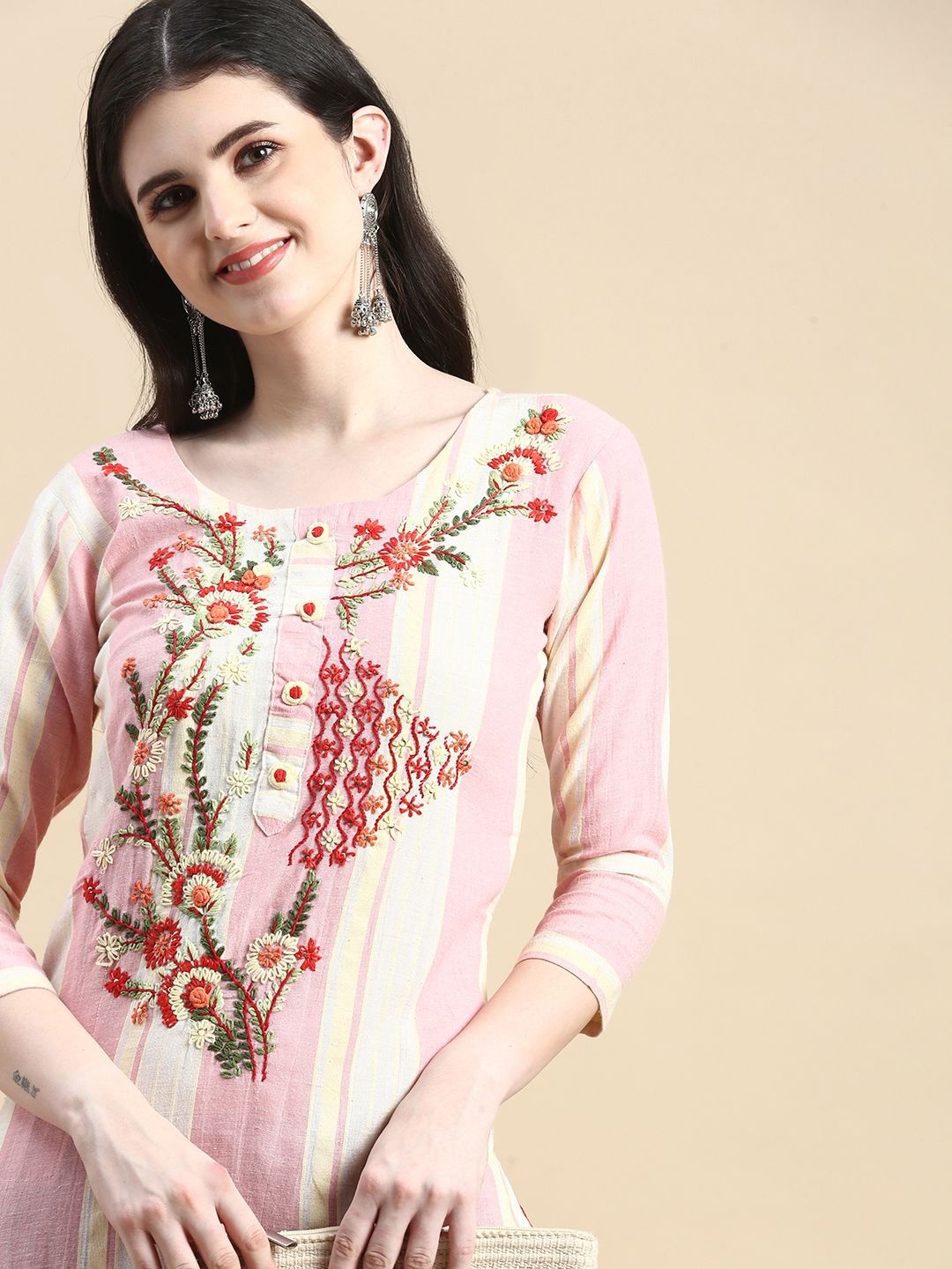 

GRANTH FASHION Women Embroidered Kurta, Pink