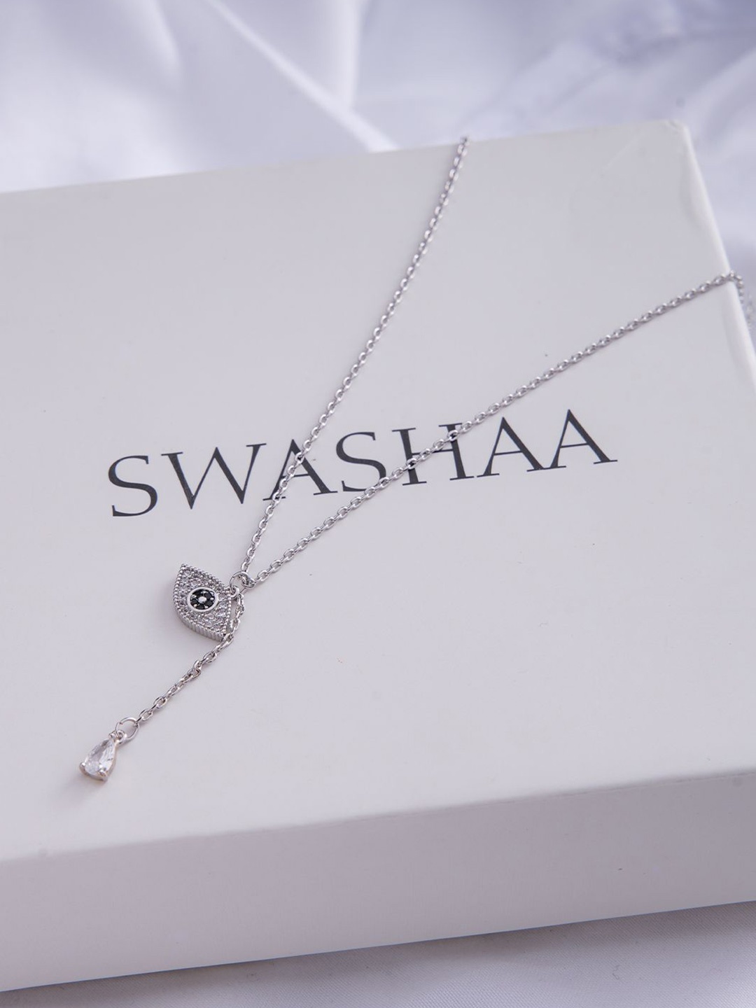 

SWASHAA Connor Silver-Plated Eye Stainless Steel Cubic Zirconia Necklace